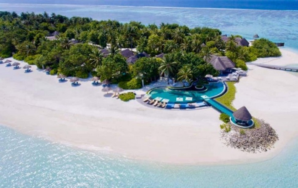 EEG conducts an Energy, Water and Carbon Audit for both Four Seasons Resorts in the Maldives